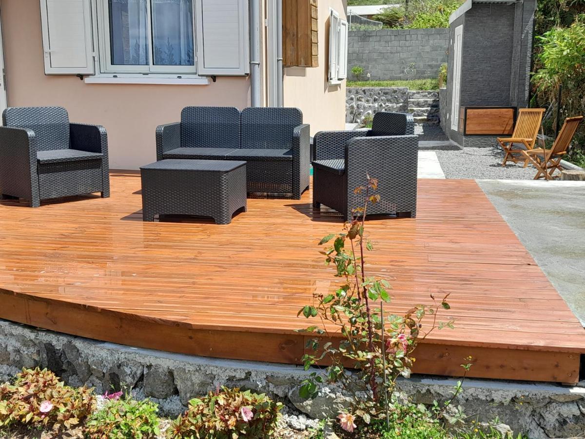 La Kaz Zambaville Avec Jacuzzi Privatif La Plaine des Palmistes Exterior photo